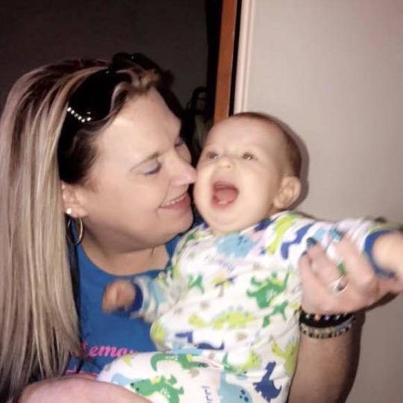 Meet your Posher, Janet - Picture 1 of 1